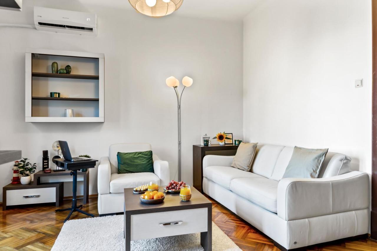 City Vibes Apartment 부쿠레슈티 외부 사진